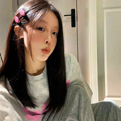 订婚宴上全家人的祝福